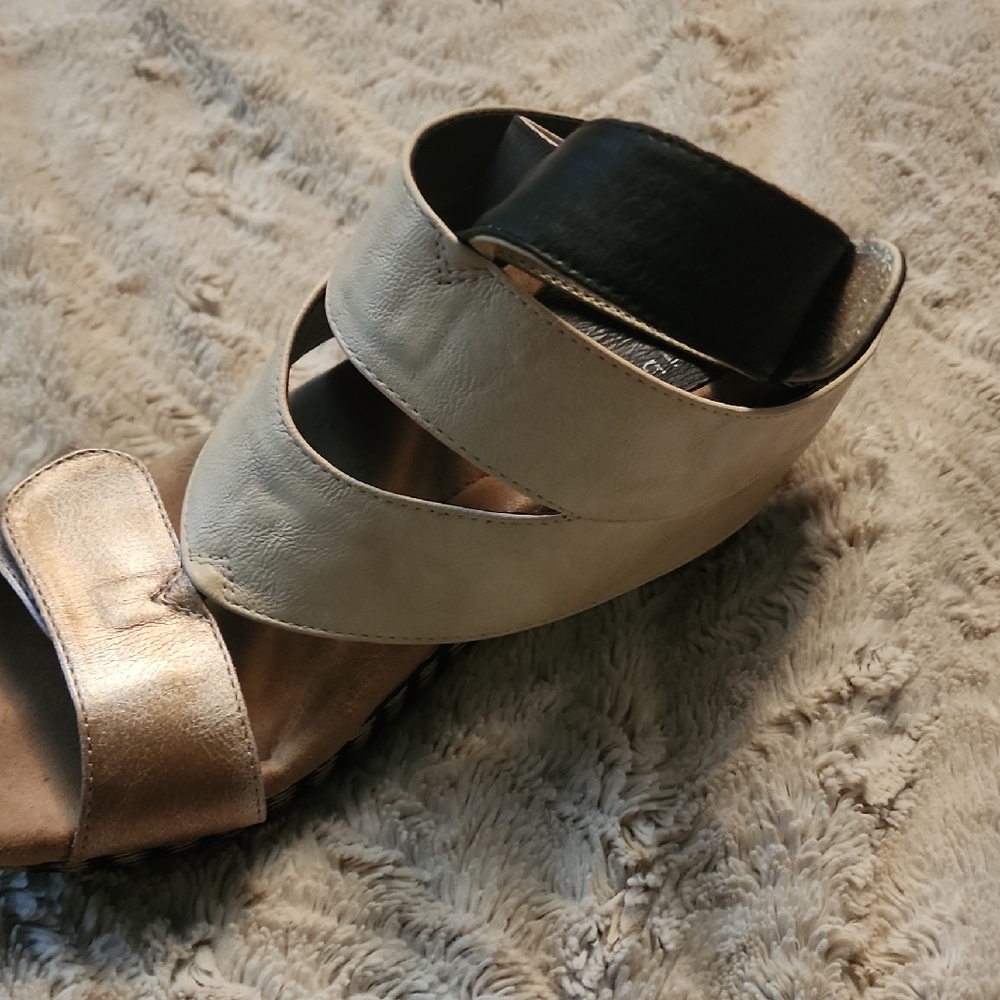 Modzori Black and Gold Women's Sandals - Picture 6 of 8